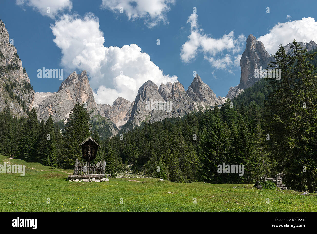 Gomme valle immagini e fotografie stock ad alta risoluzione - Alamy