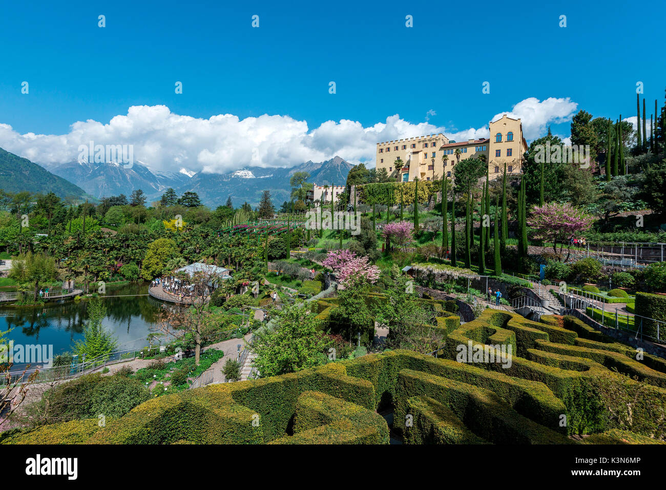 Merano, Alto Adige, Italia. Il Labirinto nei Giardini di Castel Trauttmansdorff a Merano Foto Stock