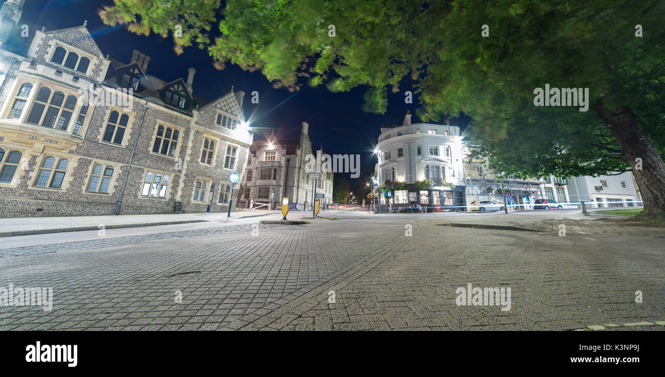 Winchester dal centro città di notte Foto Stock