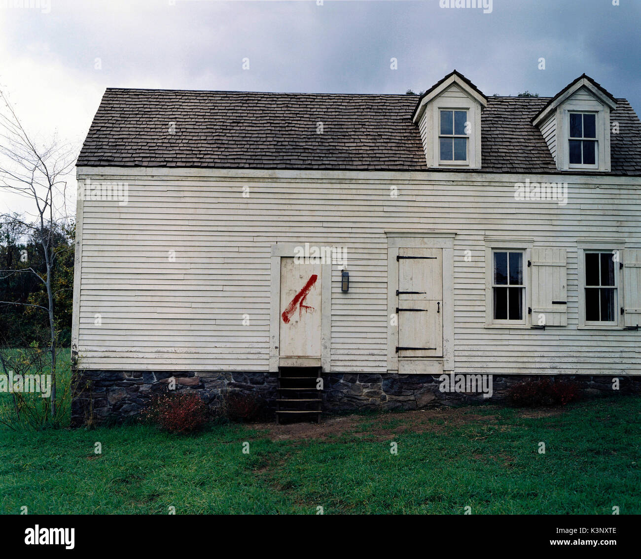 Il villaggio ci [2004] Data: 2004 Foto Stock