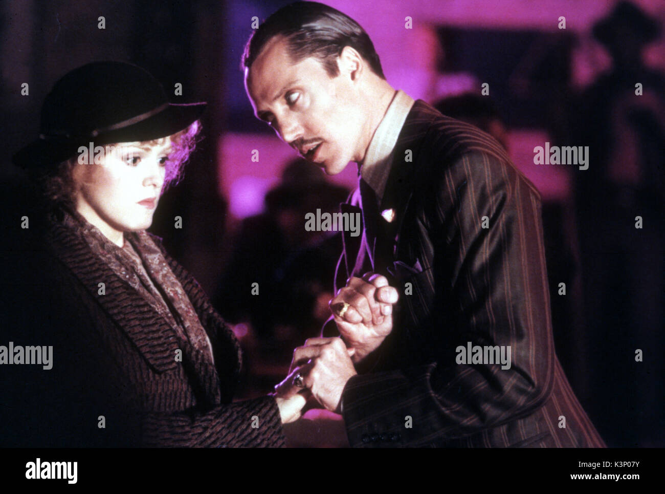 Spiccioli dal cielo ci [1981] BERNADETTE PETERS, Christopher Walken data: 1981 Foto Stock