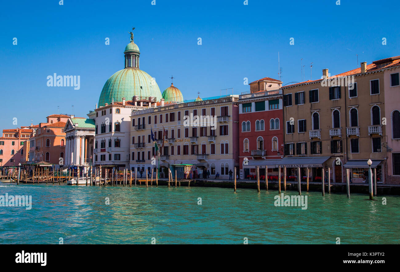 Venezia, Veneto, Italia. Canalgrande in una giornata di sole. Foto Stock