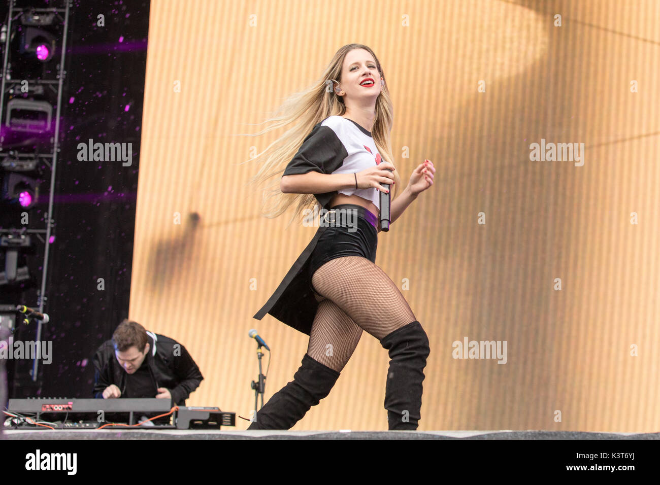 Philadelphia, Pennsylvania, USA. 2 Sep, 2017. JEREMY LLOYD e SAMANTHA GONGOL di Marian Hill durante il Made in America Music Festival a Benjamin Franklin Parkway in Philadelphia, Pennsylvania Credito: Daniel DeSlover/ZUMA filo/Alamy Live News Foto Stock