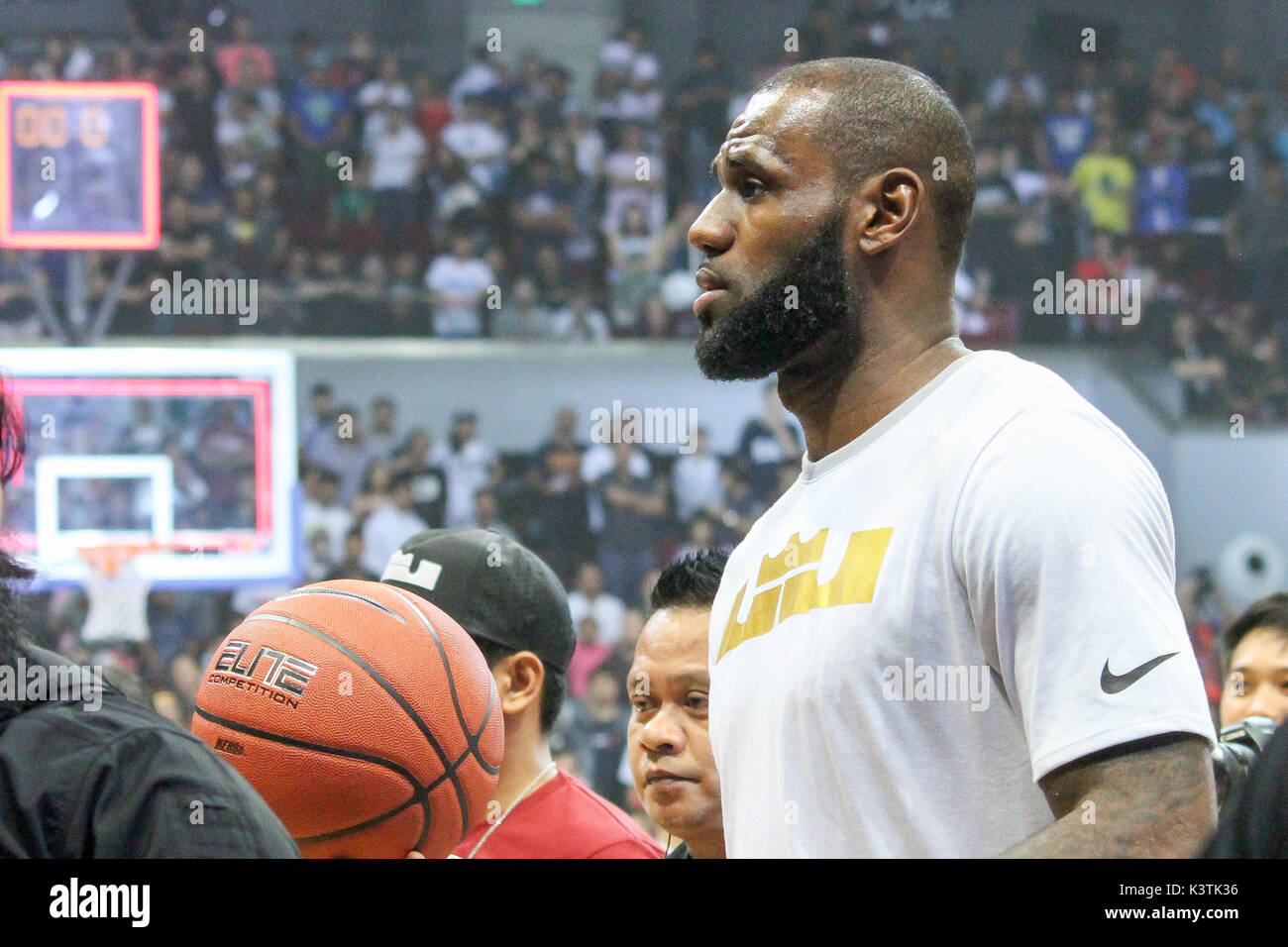 lebron james numero di scarpe