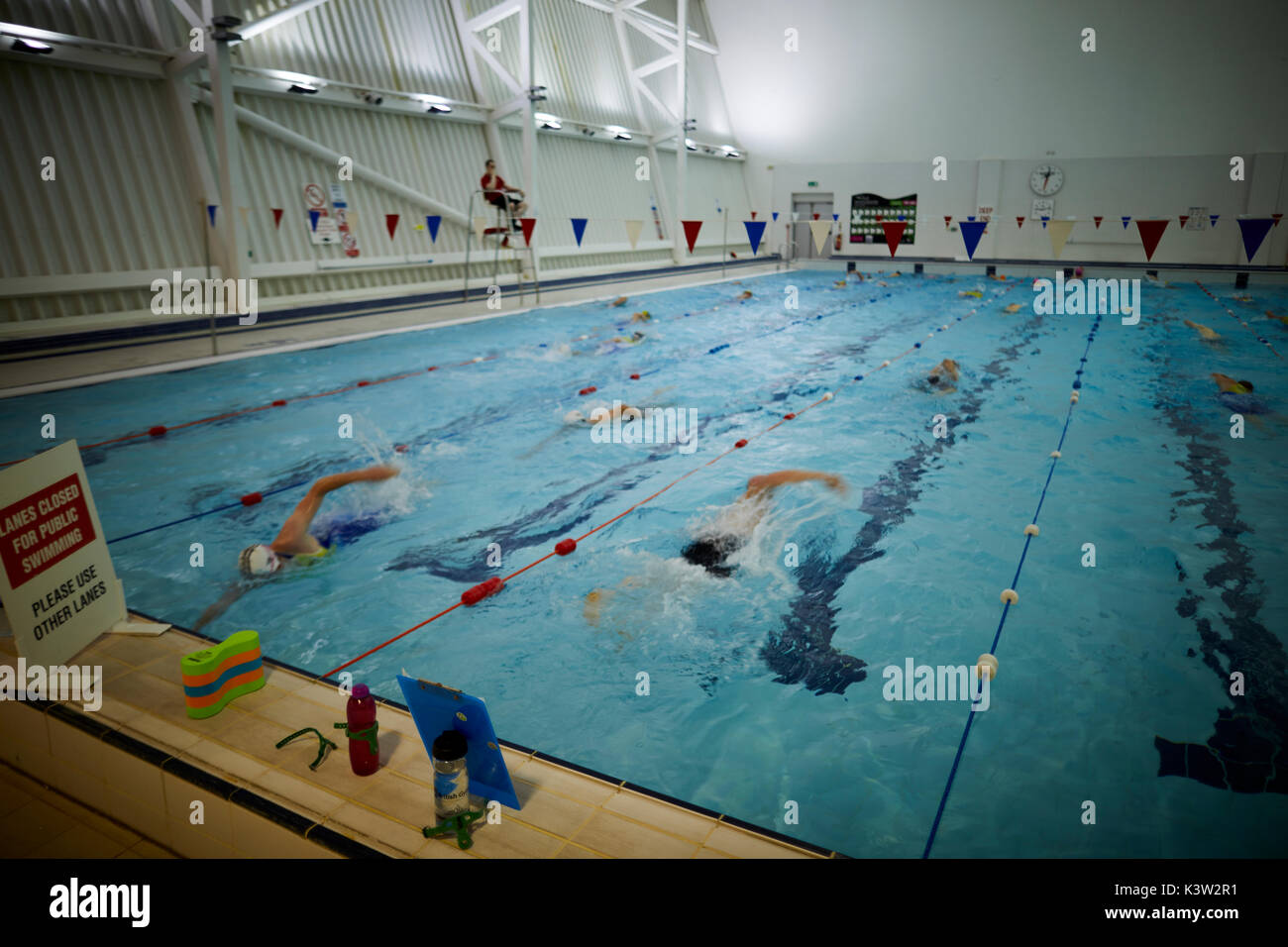 Interior Middleton Arena Arte e intrattenimento Sport Arena includono piscina utilizzata dalla classe di nuoto Foto Stock