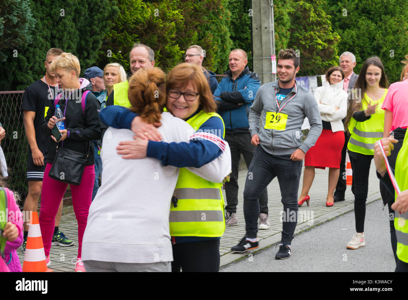 Przeciszow, Polonia. Il 2 settembre 2017. I genitori del Consiglio e la Scuola Elementare di Przeciszów ha organizzato una scuola Picnic - Odissea di polizia per studen Foto Stock