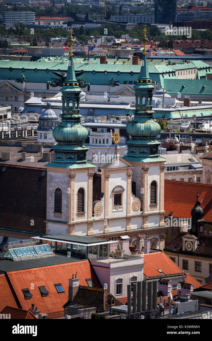 Austria, Vienna, Chiesa dei Gesuiti (Jesuitenkirche) o università chiesa (Universitatskirche), stile barocco, vista in elevazione. Foto Stock