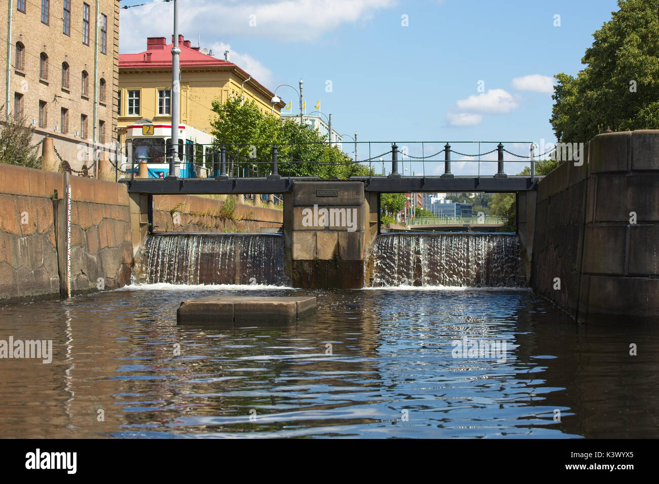 Vista di un canale nella città di Göteborg Foto Stock