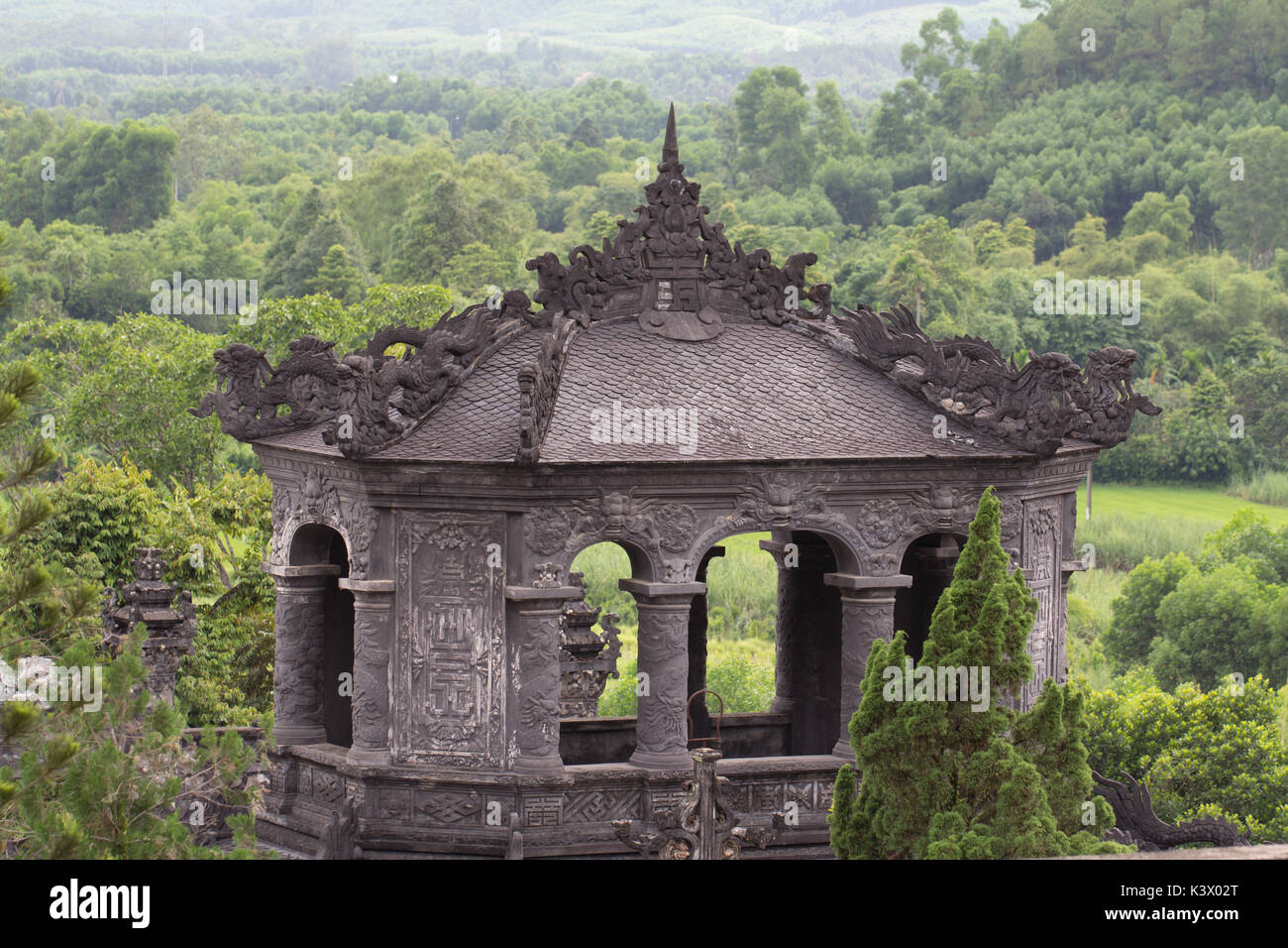 Khai Dinh tomba torre in tinta Foto Stock