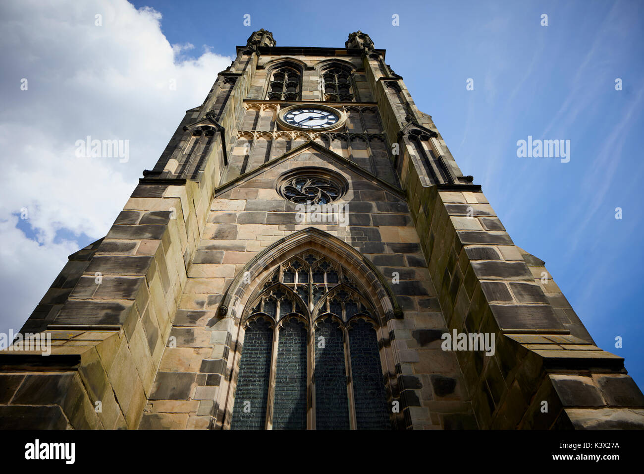 Landmark Stockport Centro Città Cheshire in gtr manchester chiesa di Santa Maria è la più antica chiesa parrocchiale nella storica area di mercato Foto Stock