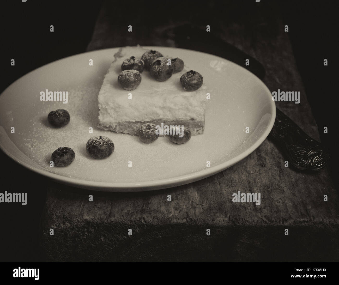 Cheesecake alla vaniglia con mirtilli Foto Stock