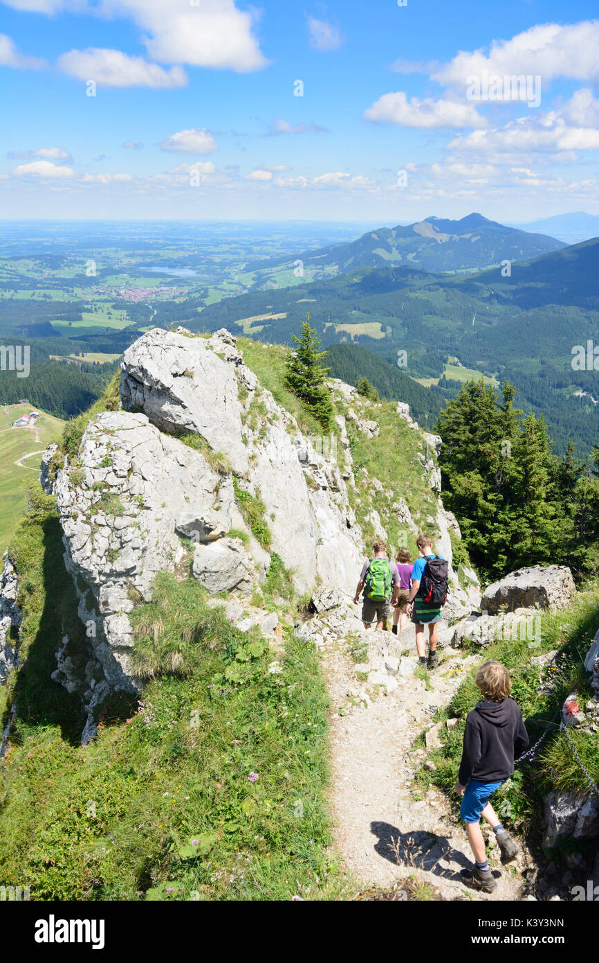 Mountain Summit Grünten, vista lago, Grüntensee Burgberg im Allgäu, Schwaben, Algovia, Svevia, Baviera, Baviera, Germania Foto Stock