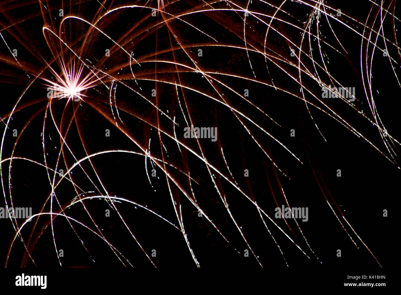 Holiday festa con spettacolo di fuochi d'artificio di notte Foto Stock
