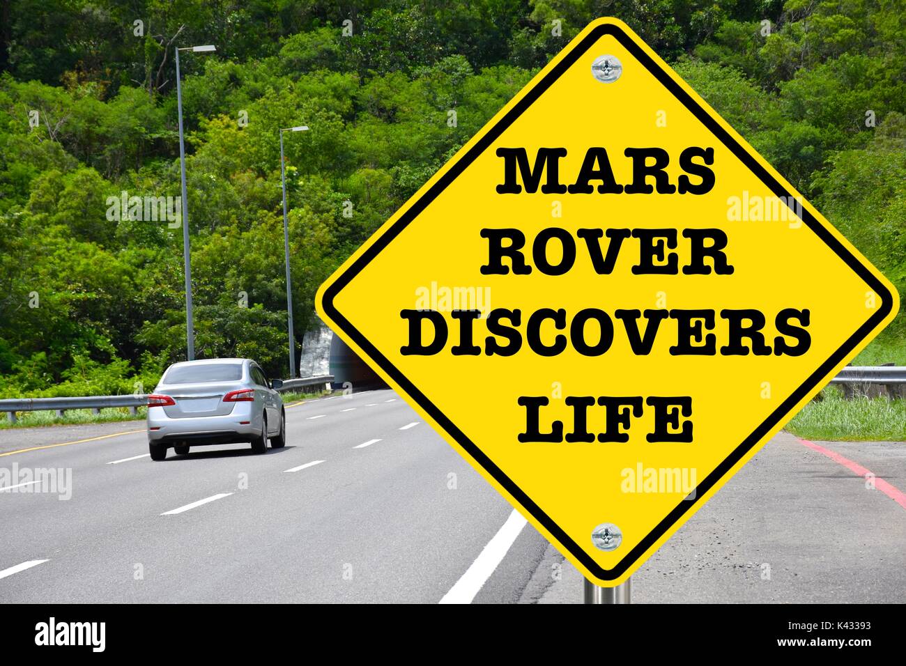 Mars rover scopre la vita, giallo di avvertimento segno di strada Foto Stock