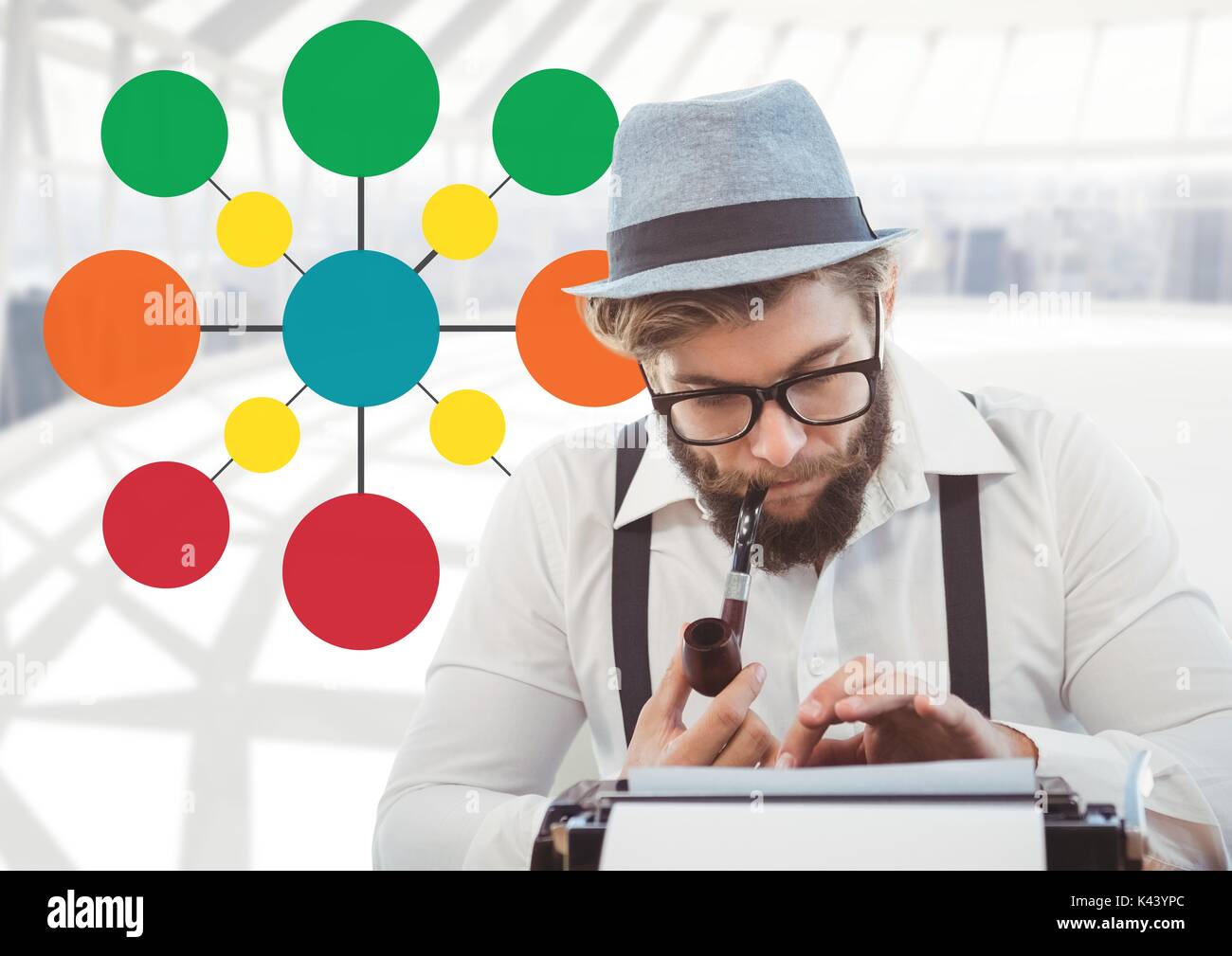 Composito Digitale del Hipster su nastri inchiostratori per macchine da scrivere con colorati mappa mentale Foto Stock