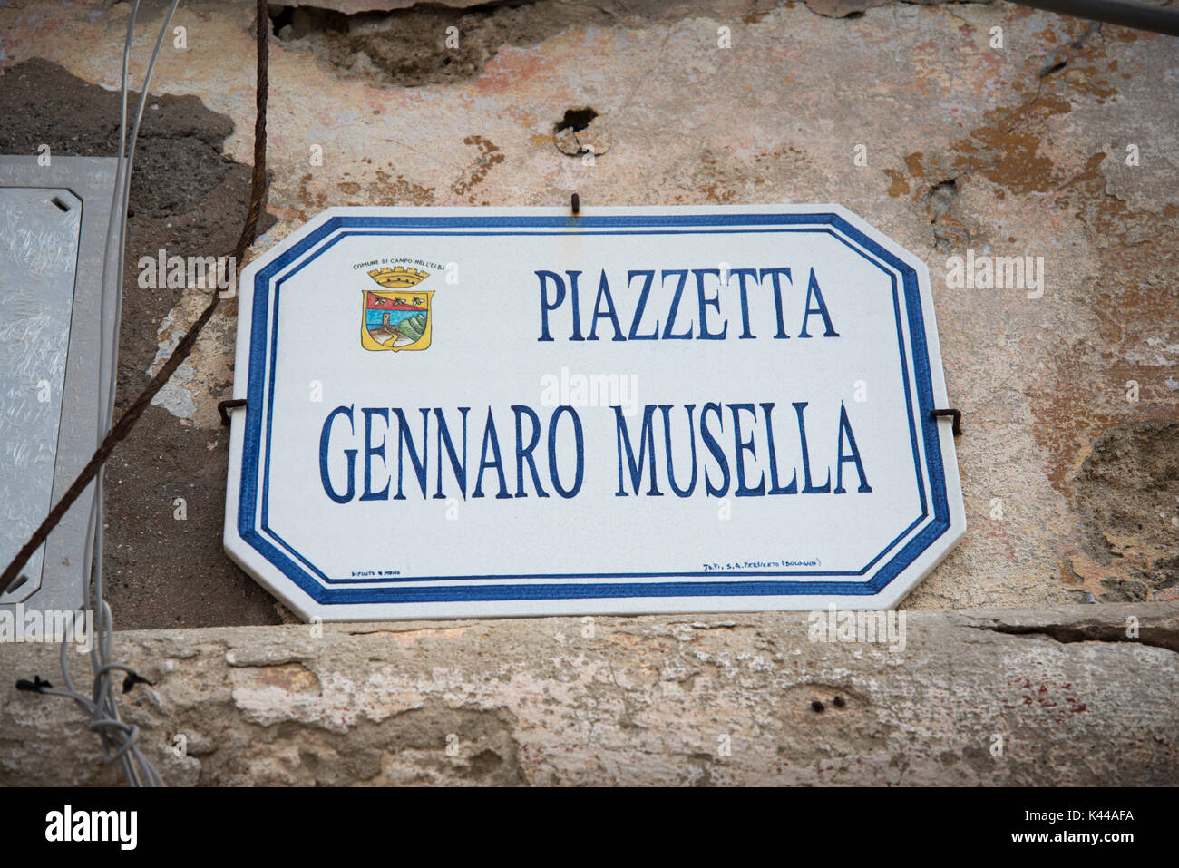 Isola di Pianosa, Parco Nazionale Arcipelago Toscano, Toscana, Italia. Vecchio cartello Foto Stock