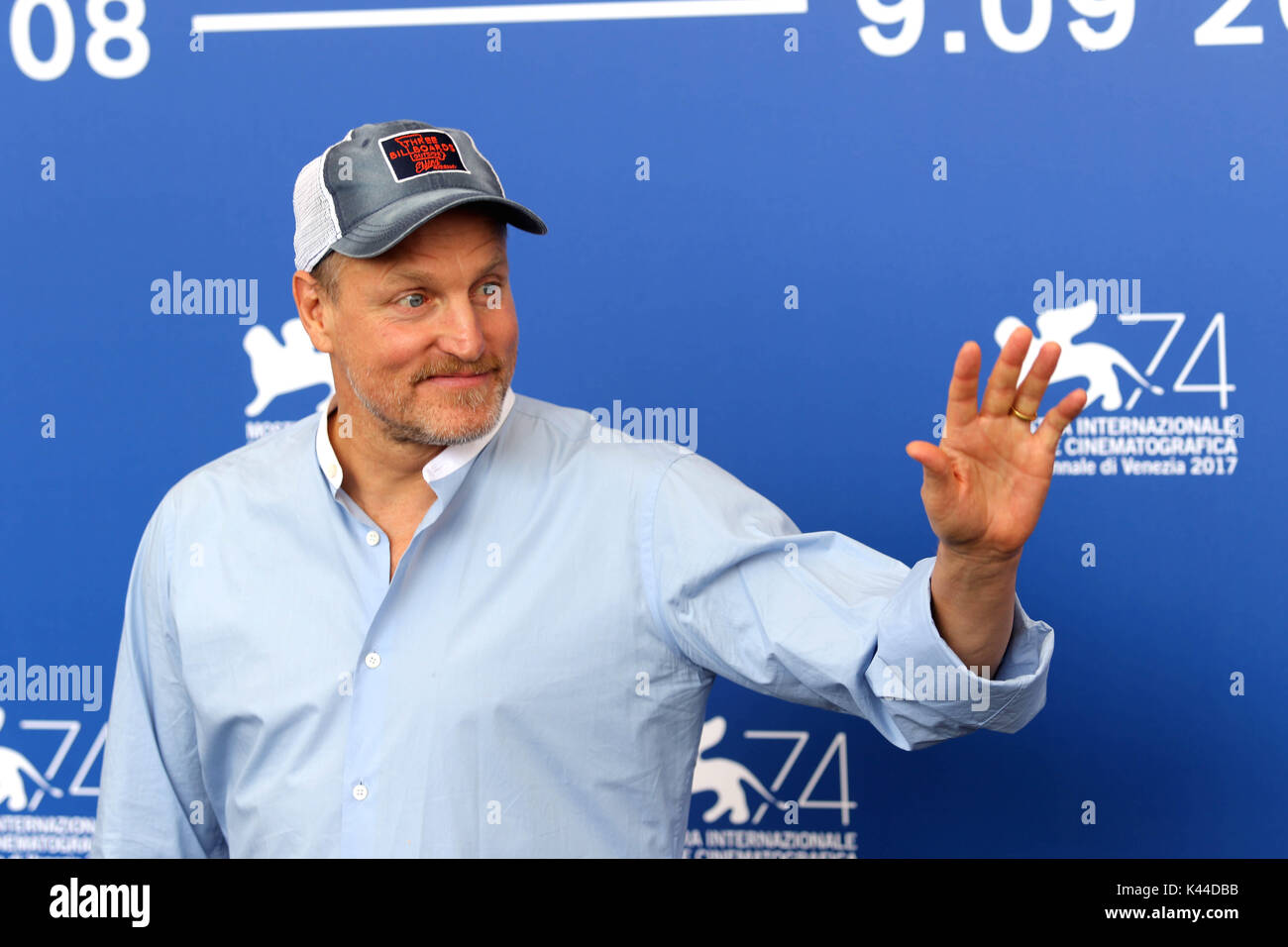 L'Europa, Italia, Lido di Venezia, 04 settembre, 2017 : l'attore Woody Harrelson al photocall del film 'Tre cartelloni pubblicitari al di fuori di calo, Missouri ' . 74a Venice International Film Festival Foto © Ottavia Da Re/Sintesi/Alamy Live News Foto Stock