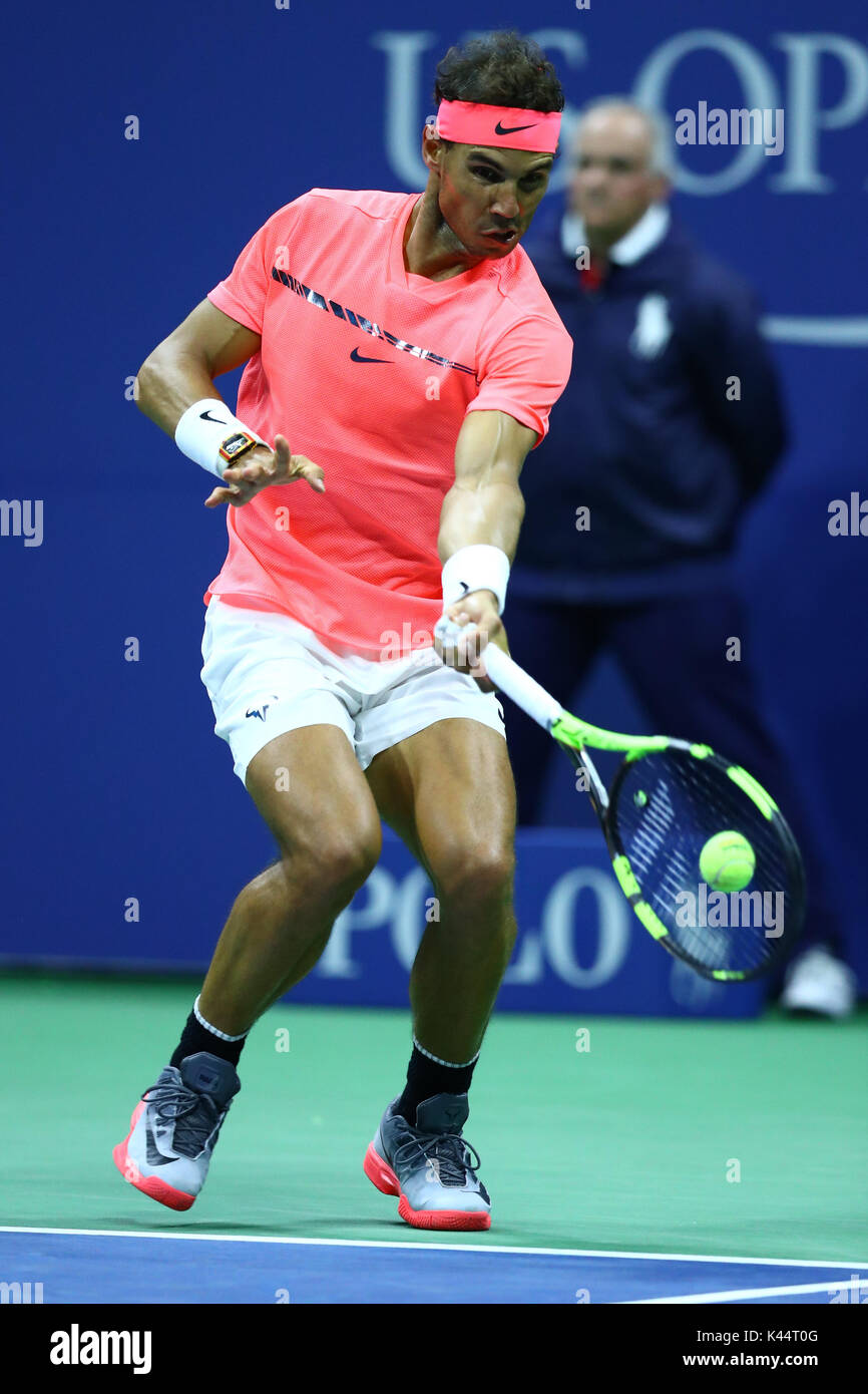 Il 2 settembre 2017, Billie Jean King National Tennis Center, Flushing Meadows, New York, Stati Uniti d'America; Rafael Nadal (ESP) durante il giorno sei partita del 2017 US Open Foto Stock