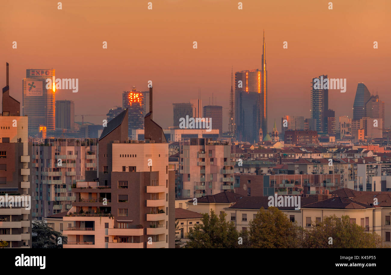 Milano, lombardia, italia. Paesaggio dal Monte Stella, San Siro. Foto Stock