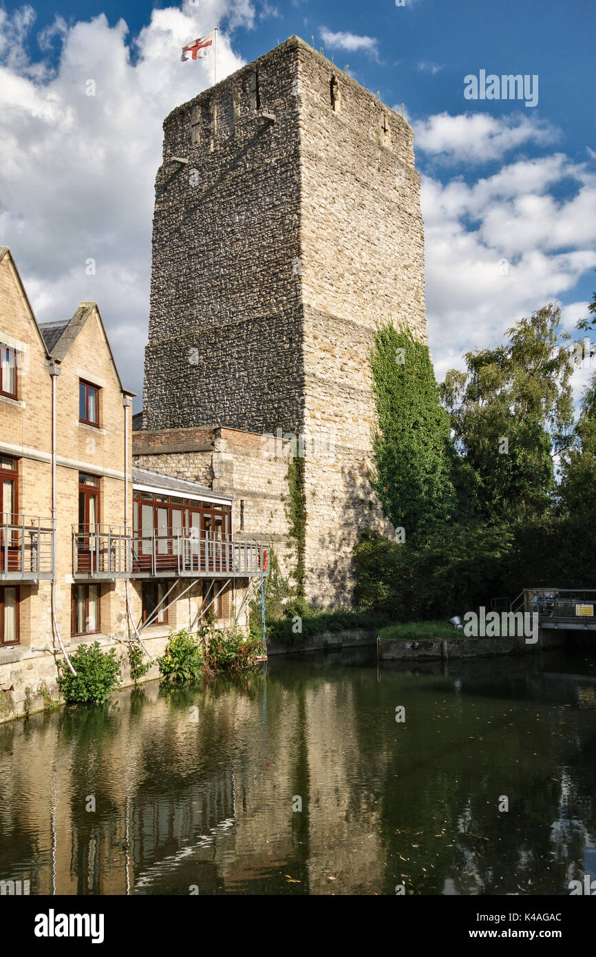 Oxford, Regno Unito. Il medievale St George's torre (1074), parte del Castello di Oxford Foto Stock