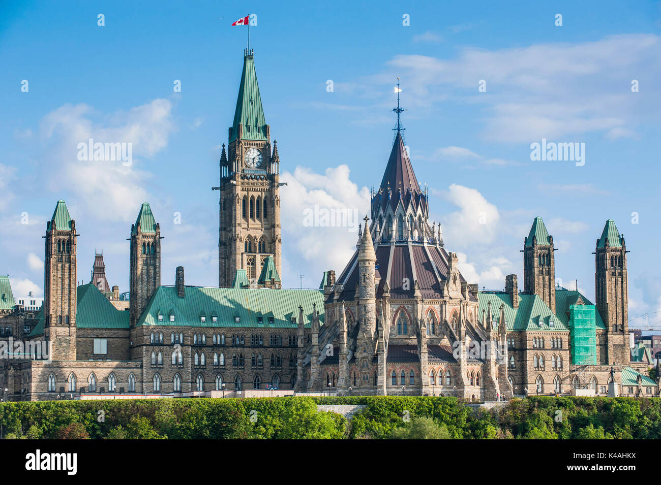 Il palazzo del parlamento blocco centrale sulla collina del parlamento, Ottawa, Ontario, Canada Foto Stock