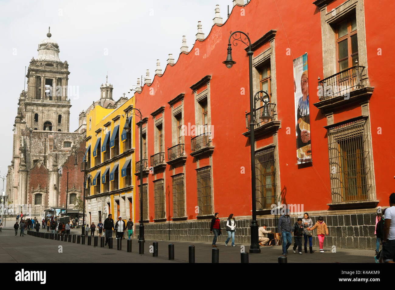 Università nazionale, sulla sinistra la cattedrale, Città del Messico, Stato Federale del Messico, Messico Foto Stock