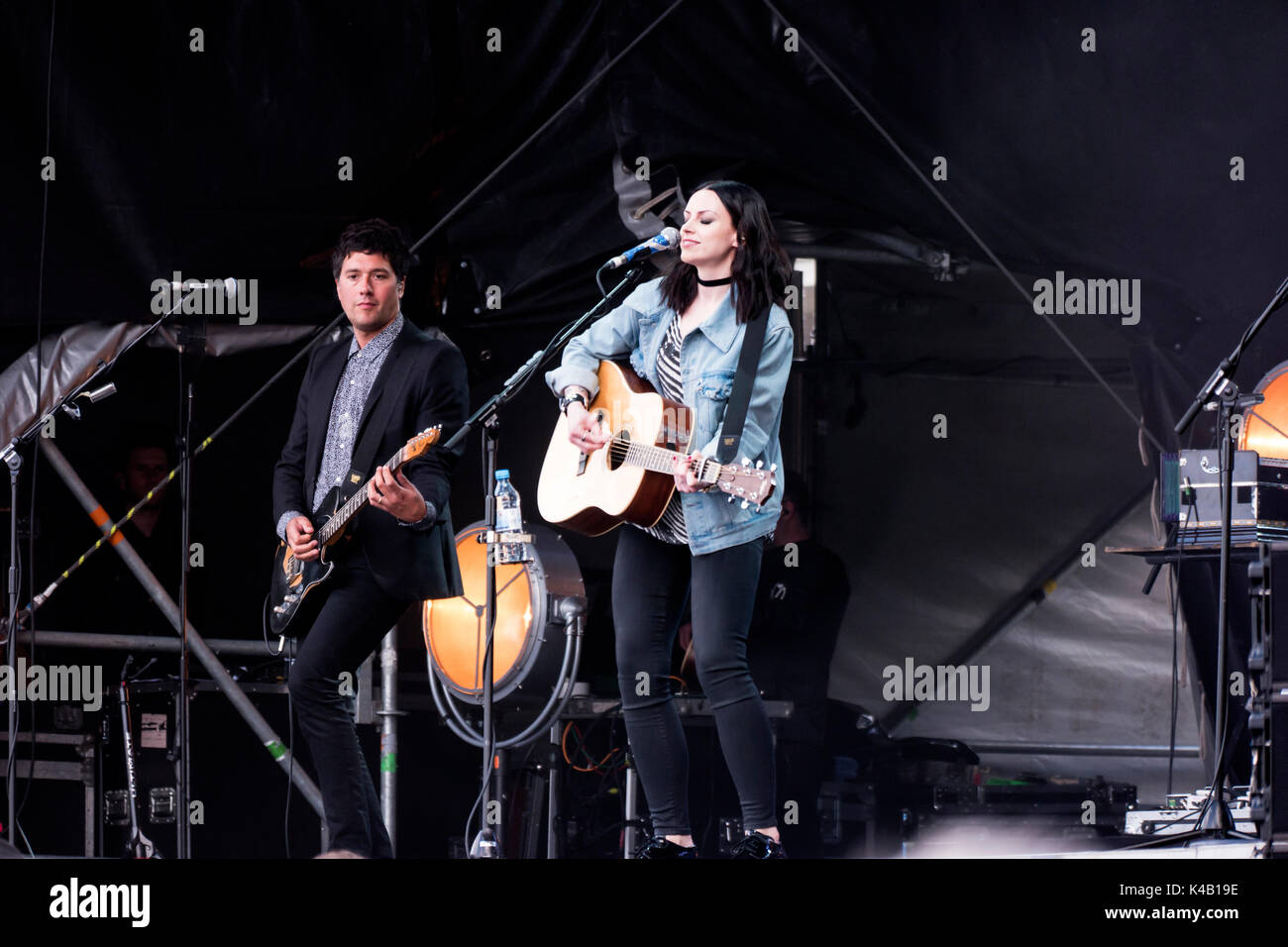 Kiel, Germania, 16 giugno 2017 Scottish Singer, cantautore Amy Macdonald Live on the Kiel Week 2017 Foto Stock