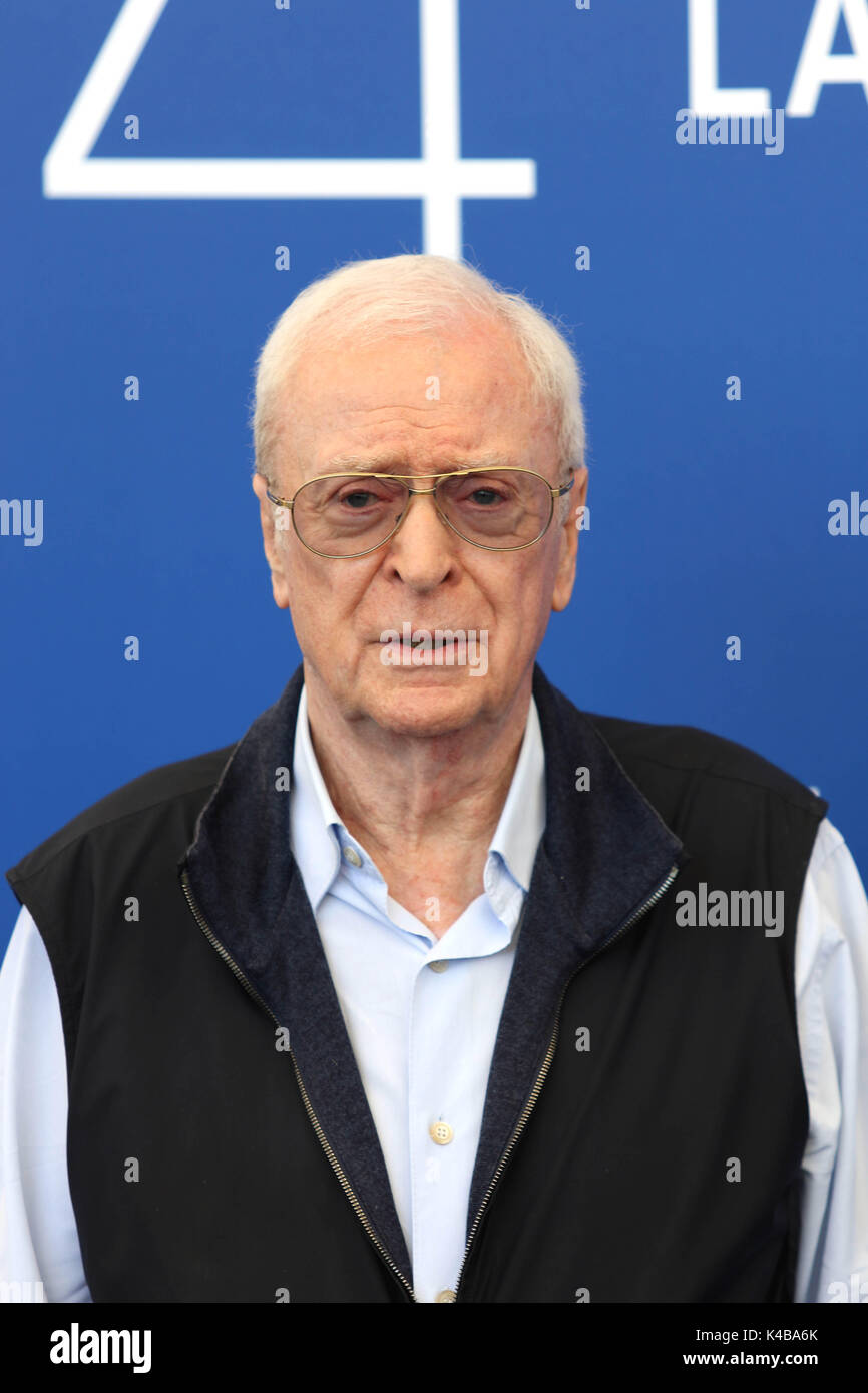 Il Lido di Venezia, Italia. 05 Sep, 2017. L'Europa, Italia, Lido di Venezia, 05 settembre, 2017 : l'attore Michael Caine al photocall del film 'My Generation', direttore David Batty, 74a Venezia Festival Internazionale del Film di Credito Credito: Ottavia Da Re/Sintesi/Alamy Live News Foto Stock