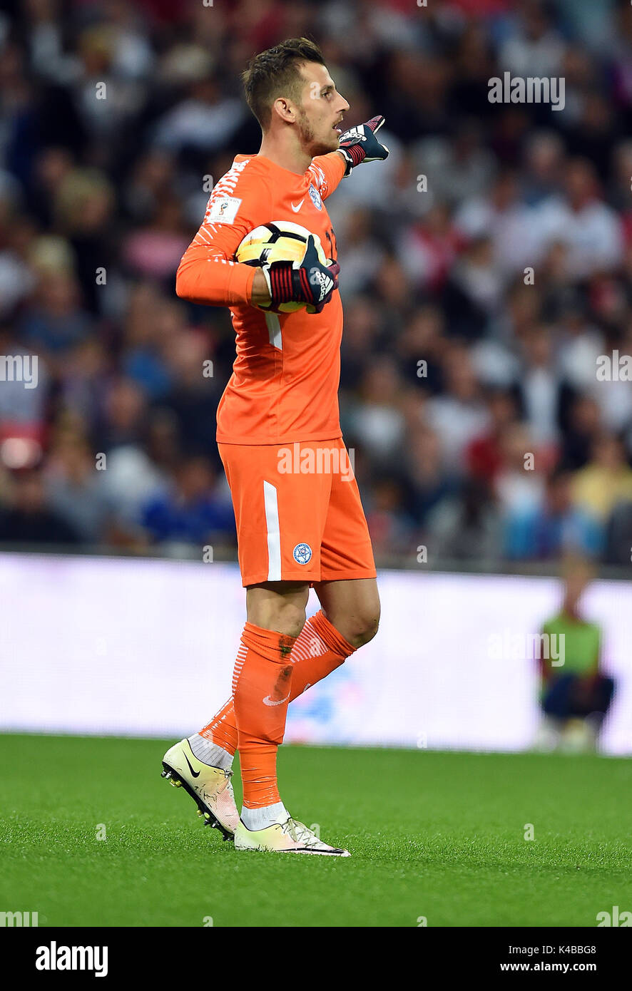 La Slovacchia GOALKEPEER MARTIN DUB INGHILTERRA V SLOVACCHIA Wembley Stadium Londra Inghilterra 04 Settembre 2017 Foto Stock