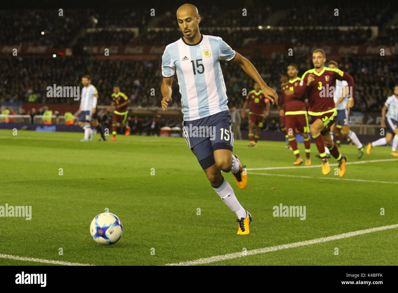 Buenos Aires, Argentina. 5 Sep, 2017. Guido Pizarro di Argentina durante la partita con il Venezuela per 2018 Fifa World Cup per Conmebol presso lo Stadio Monumentale, Buenos Aires, Argentina. Credito: Néstor J. Beremblum/Alamy Live News Foto Stock