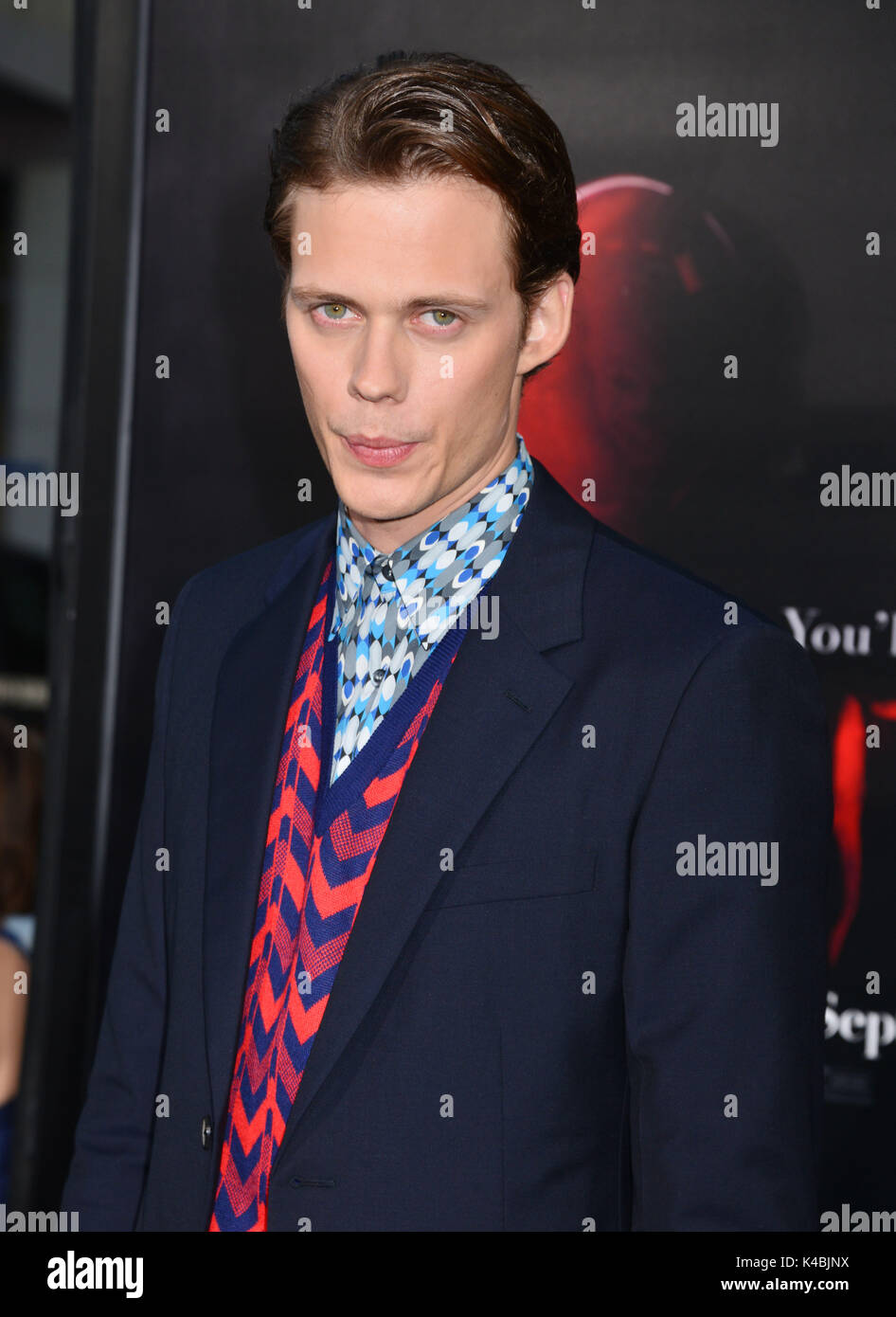 Los Angeles, Stati Uniti d'America. 05 Sep, 2017. Bill Skarsgard 044 arrivando in essa potrete anche galleggiante Premiere al TCL Chinese Theatre di Los Angeles. Il 5 settembre 2017. Credito: Tsuni/USA/Alamy Live News Foto Stock