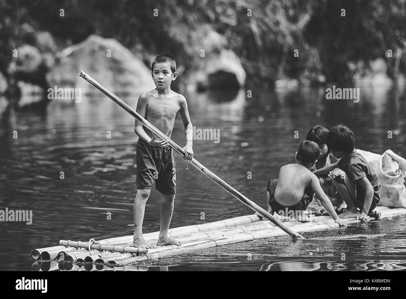 Una candida girato dal nostro impegno sparare in wawa dam in montalban quezon filippine. per me simboleggia il coraggio, la leadership e l'amicizia. Foto Stock
