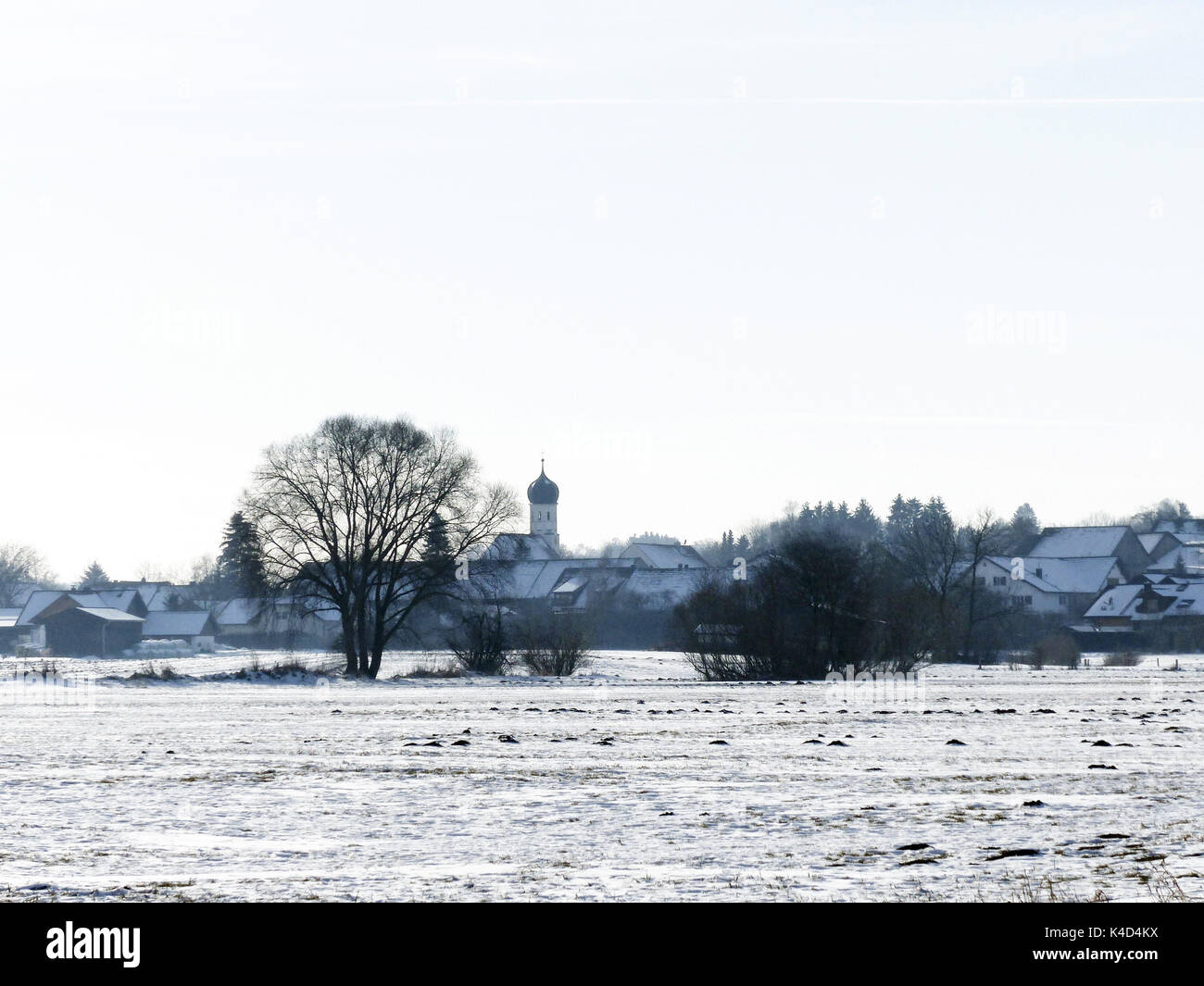 Eching al Lago Ammersee, Alta Baviera, visto da Ampermoss Foto Stock