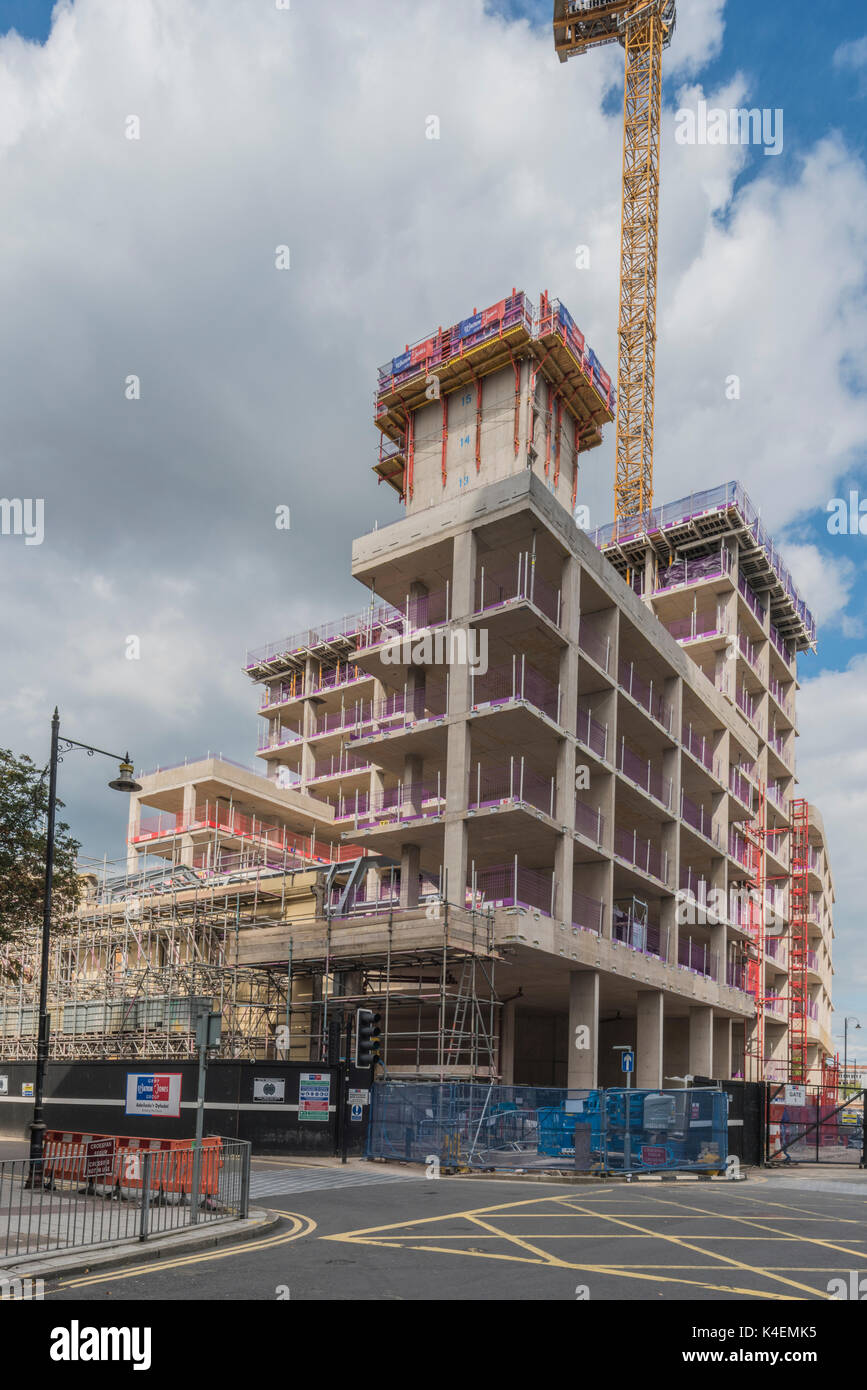 Nuovi alloggi per studenti in costruzione su bridge street nel centro di Cardiff il 2 di settembre 2017 phillip roberts Foto Stock