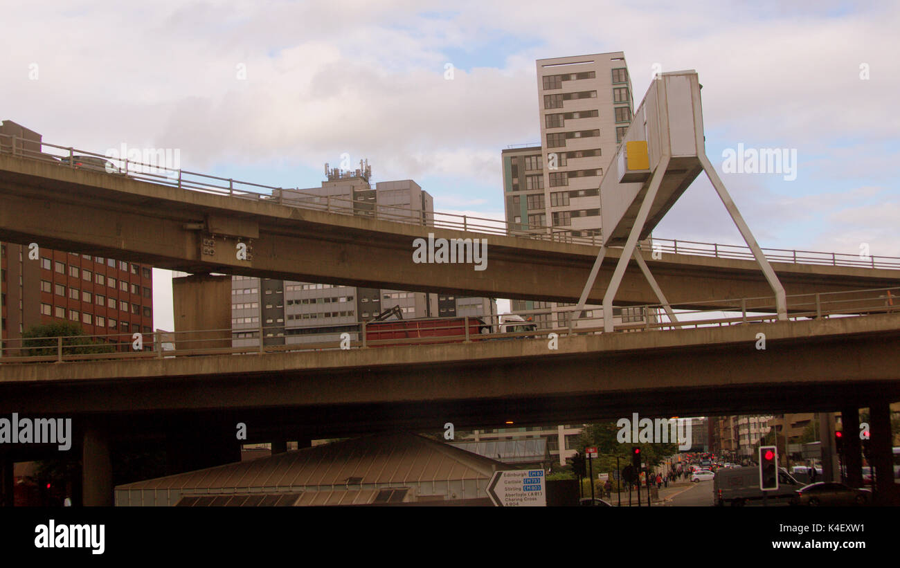 M8 ,in autostrada a croce anderston glasgow Foto Stock