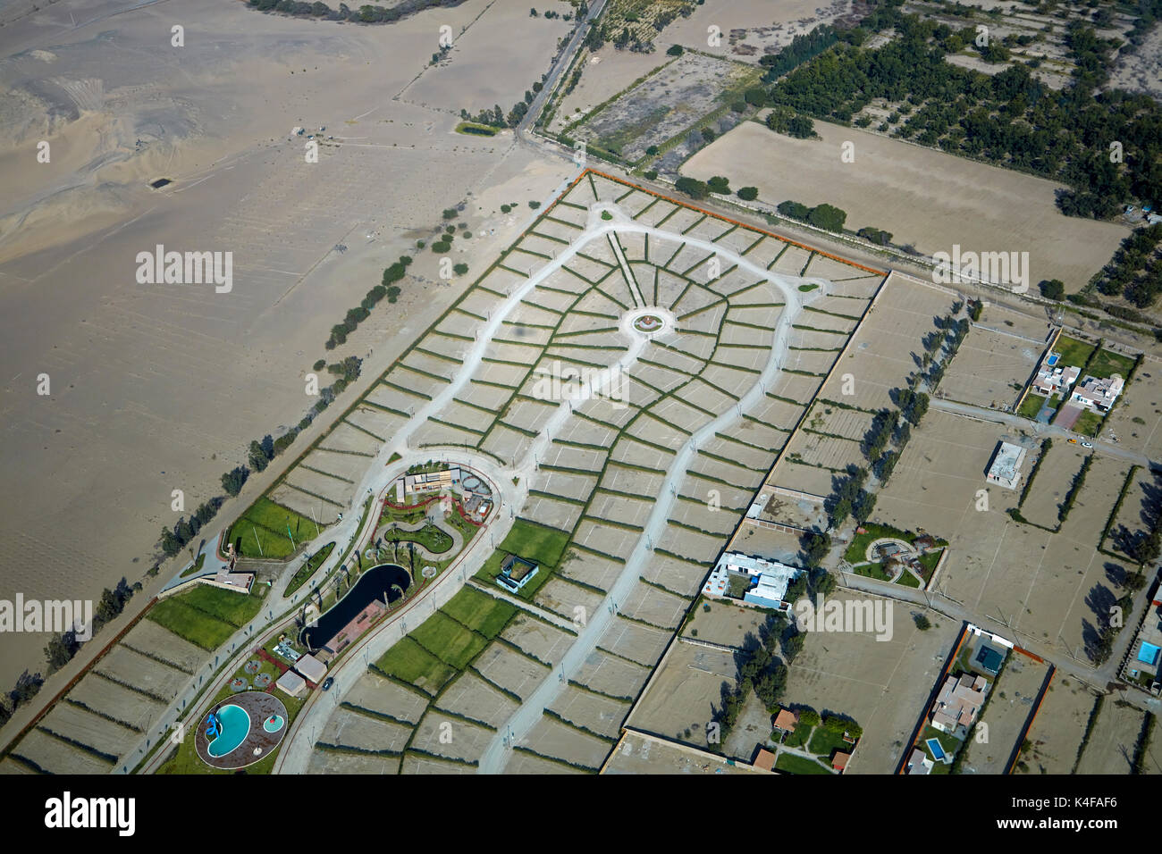 Il nuovo sviluppo, Ica, Perù, Sud America - aerial Foto Stock