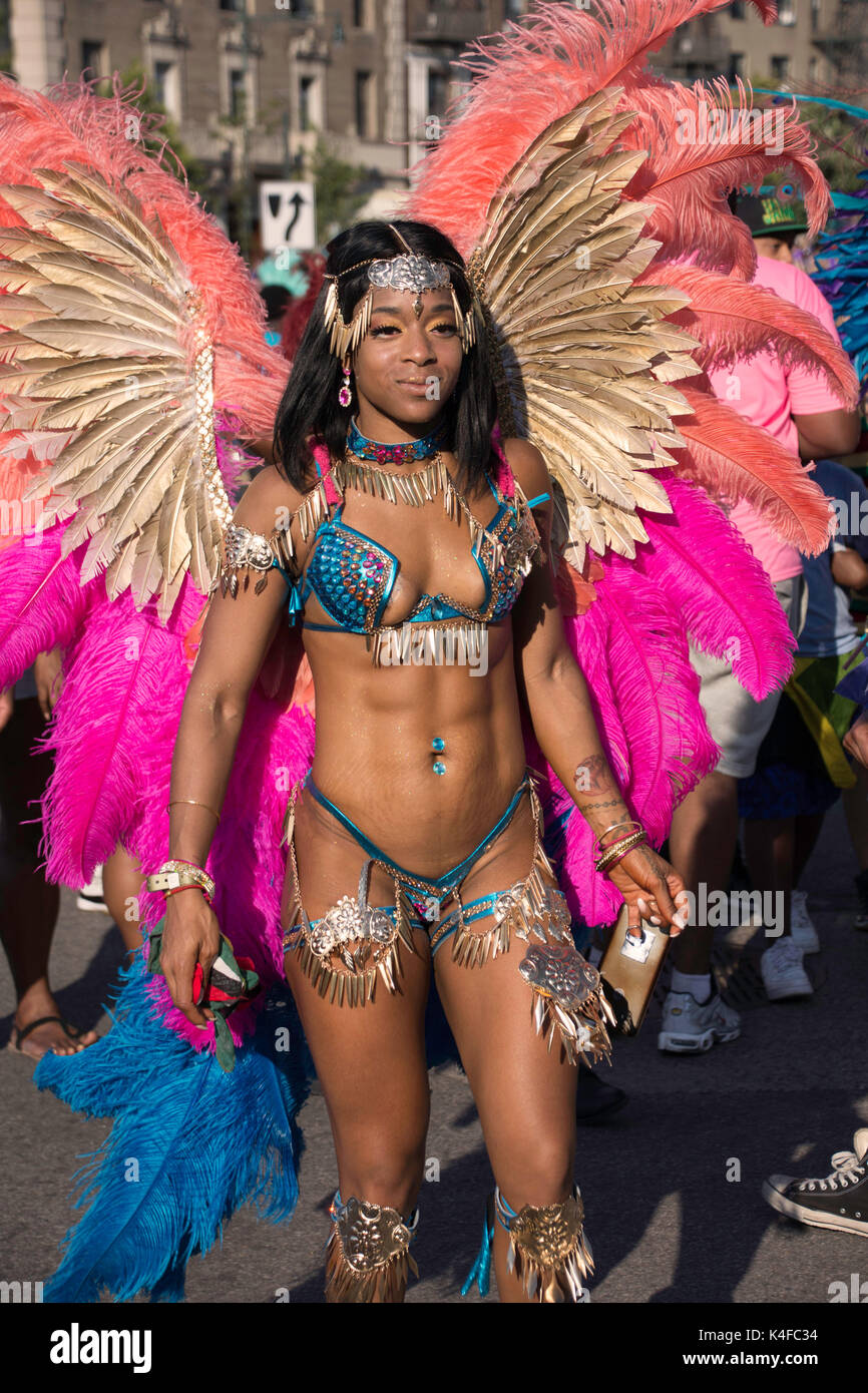 Brooklyn, NY, STATI UNITI D'AMERICA, 4 settembre 2017. I partecipanti per celebrare la Giornata del Lavoro & West Indian Day Parade 2017 sulla Eastern Parkway. Credito: Lucien O'Neill Foto Stock