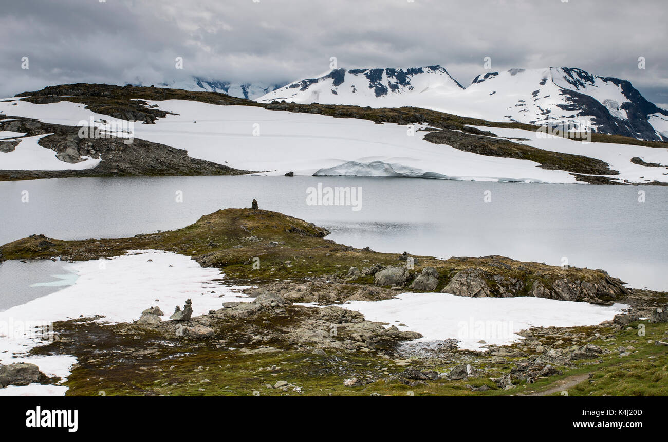Il famoso County road 55. montagna più alta strada in Norvegia, parte del national itinerario turistico Foto Stock