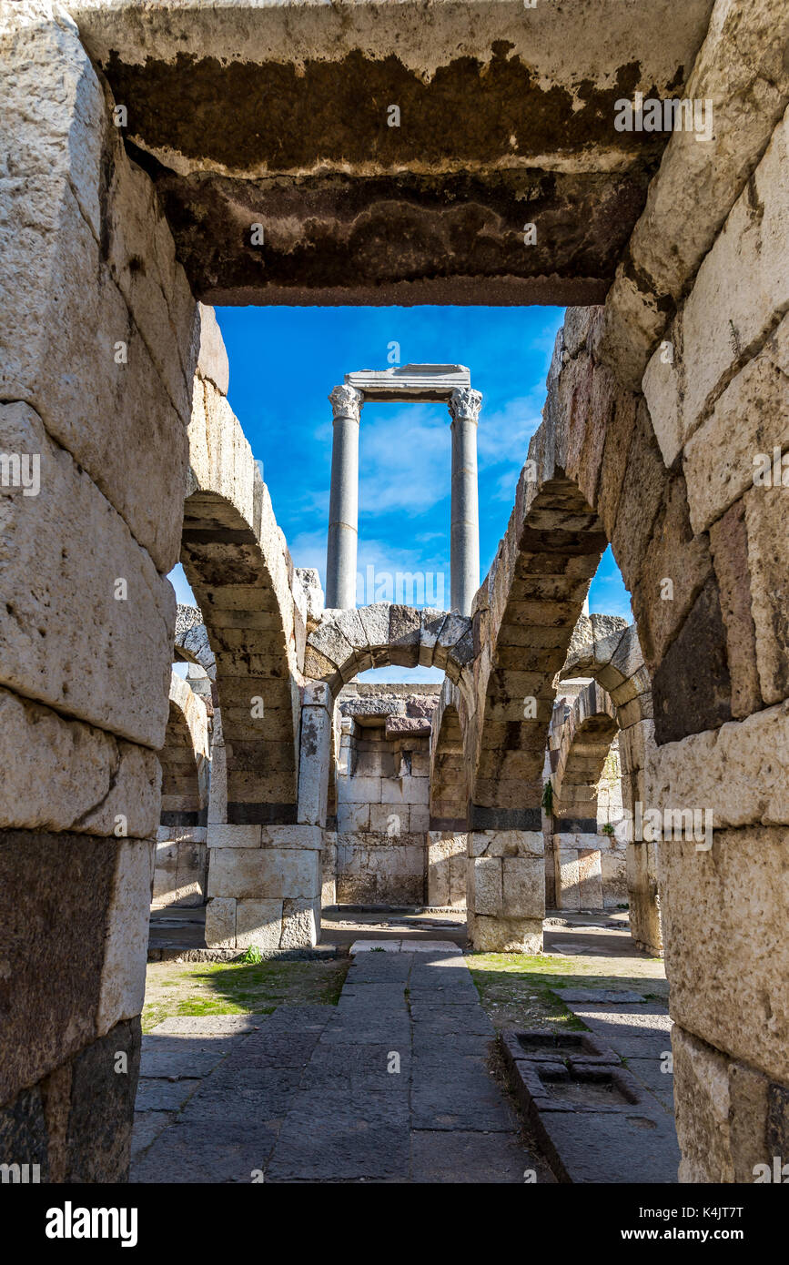 Rovine di Agorà di antica città di Smirne a Izmir, Turchia Foto Stock