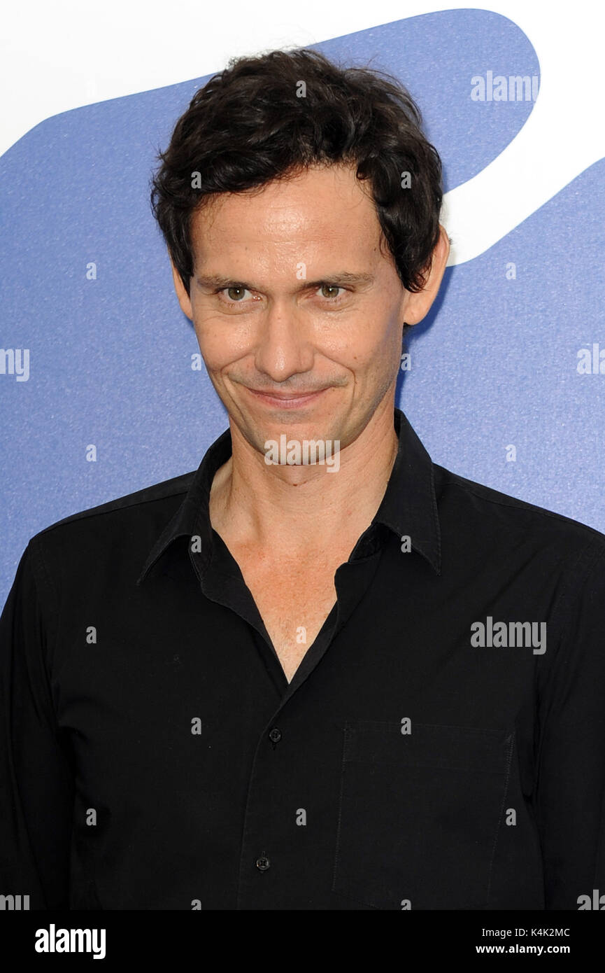 Venezia, Italia. 06 Sep, 2017. 74a Mostra del Cinema di Venezia, Photocall film "Wormwood" nella foto: Christian Camargo Credit: Indipendente Photo Agency Srl/Alamy Live News Foto Stock