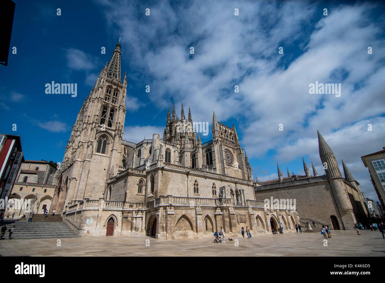 Burgos, Spagna. 6 Settembre, 2017. Giorno chiaro sulla Cattedrale di Sait Maria di Burgos il 6 settembre 2017 a Burgos, Spagna. ©David Gato/Alamy Live News Foto Stock