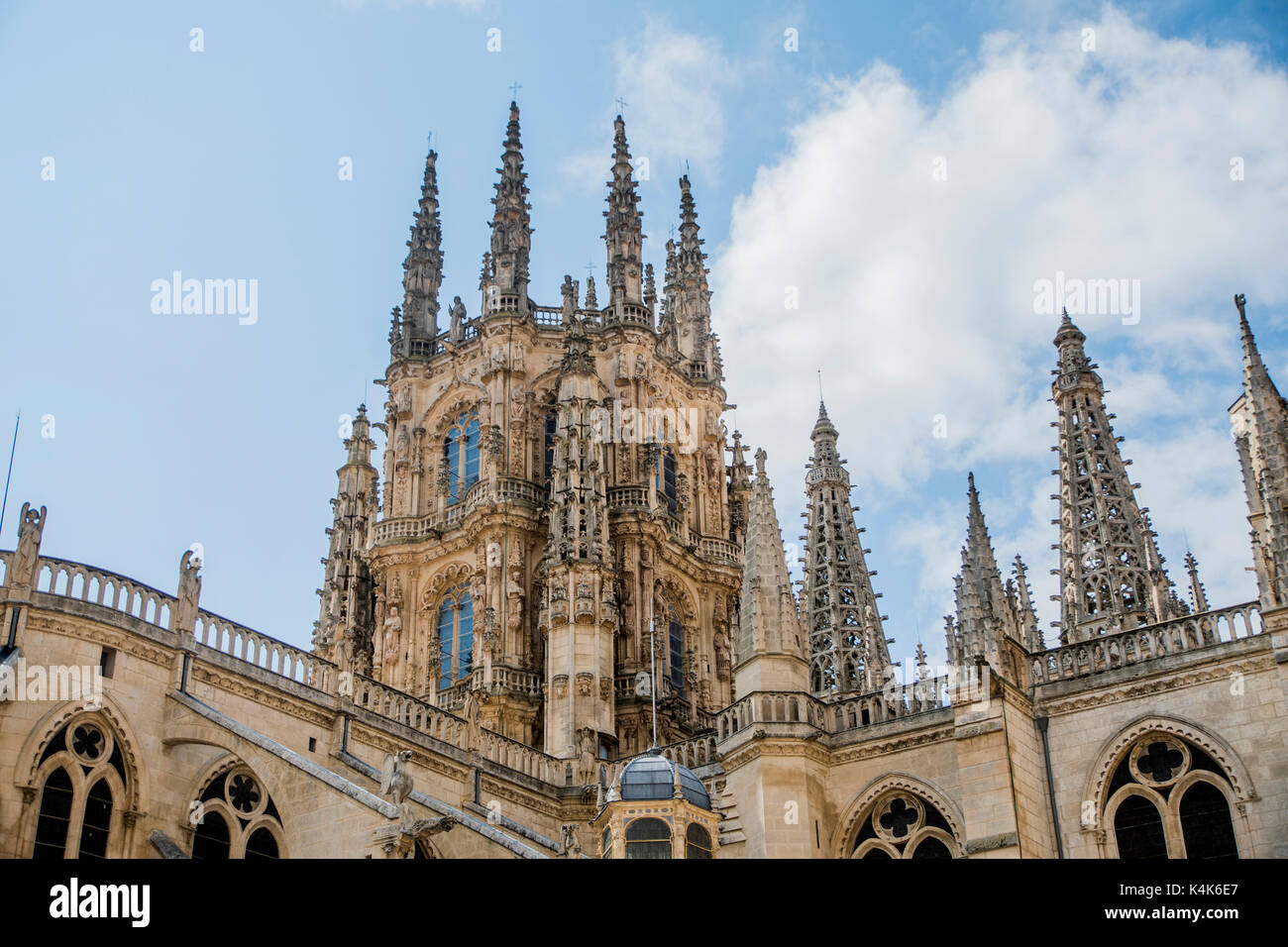 Burgos, Spagna. 6 Settembre, 2017. Giorno chiaro sulla Cattedrale di Sait Maria di Burgos il 6 settembre 2017 a Burgos, Spagna. ©David Gato/Alamy Live News Foto Stock