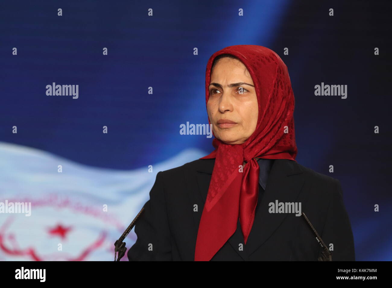 MEK, Tirana, Albania. 06 Sep, 2017. L'opposizione iraniana, il popolo del Mojahedin Organizzazione dell'Iran (OMPI/MEK) ha celebrato il 52° anniversario della sua fondazione da parte di eleggere un nuovo Segretario generale, Zahra Merrikhi in uno dei loro centri a Tirana il 6 settembre 2017. Merrikhi, un veterano membro dell'OMPI si è impegnata a destinare tutte le risorse della OMPI per stabilire la libertà e la democrazia in Iran. Credito: Siavosh Hosseini/Alamy Live News Foto Stock