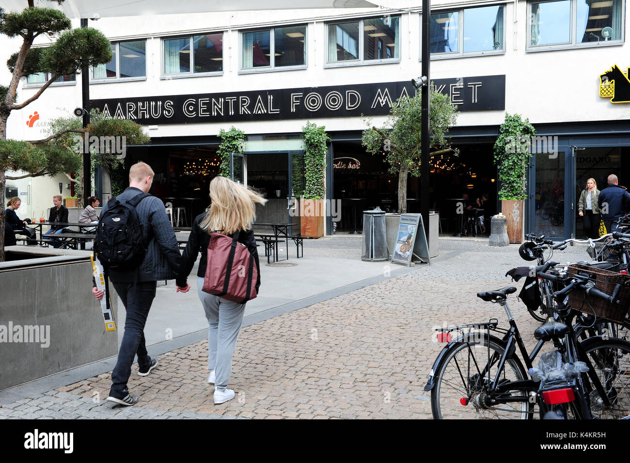 L'ingresso alla centrale di Aarhus mercato alimentare ad Aarhus in Danimarca Foto Stock