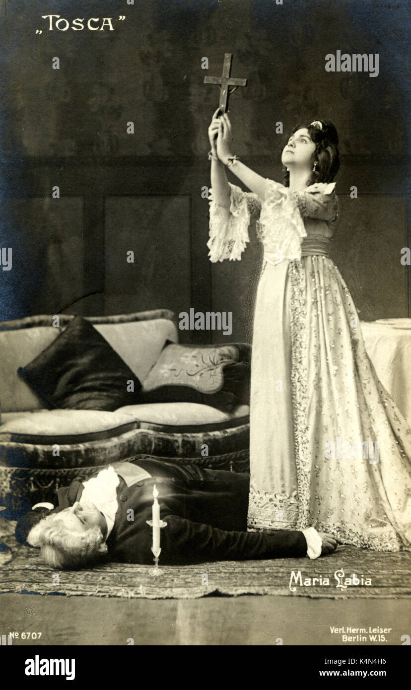 Giacomo Puccini opera 'Tosca' con Maria Labia (Soprano Italiano, 1880-1953, prima Tosca a Berlino) come Tosca, dopo aver ucciso Scarpia. Compositore italiano, 1858-1924 Foto Stock