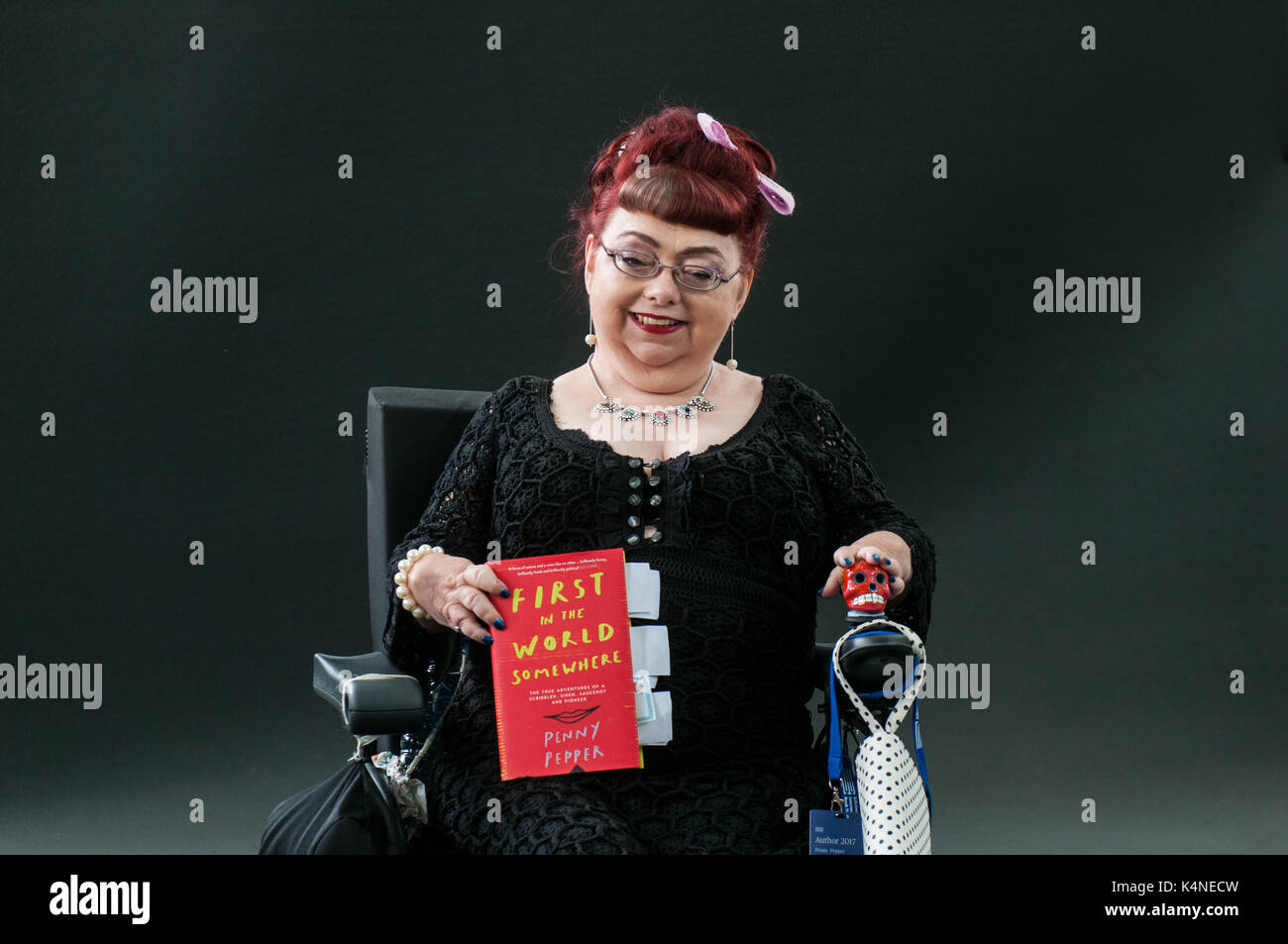 Scrittore e per i diritti dei portatori di handicap attivista pepe penny frequenta un photocall durante l'Edinburgh International book festival il 12 agosto 2017 in edinburg Foto Stock