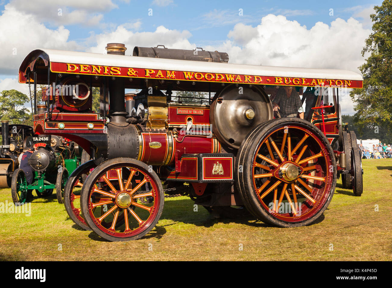 Vintage con trazione a vapore il motore e rullo di vapore al rally Astle park Chelford nel Cheshire Foto Stock