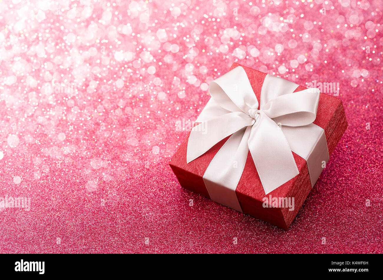 Scatola regalo con coperchio, 33 x 25 x 12,5 cm, rosa con biglietti di auguri, confezione regalo per la festa del papà, la festa della mamma, Natale, Pasqua, San Valentino, compleanni e