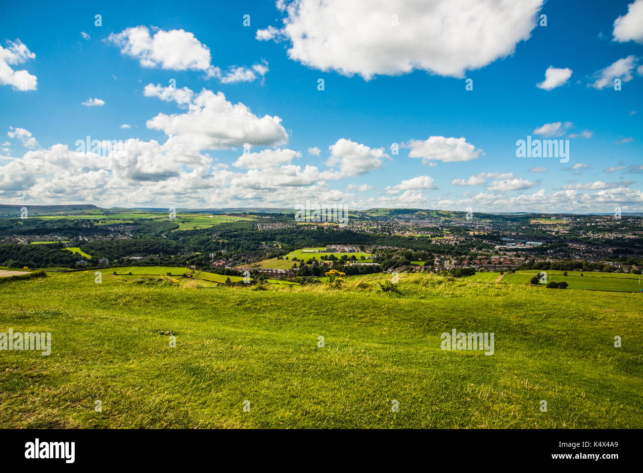 Sulle colline di Huddersfield Boswell Ray Foto Stock