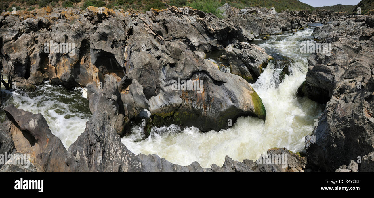 Puno do Lobo (Passo del lupo). Parco Naturale do vale do Guadiana, Alentejo. Portogallo Foto Stock